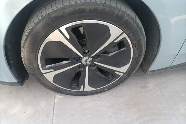Used Nio ET5T 2024 75kWh Touring Left Front Wheel Hub