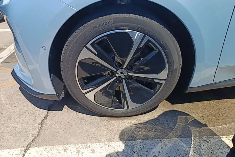 Used Nio ET5T 2024 75kWh Touring Left Front Wheel Hub