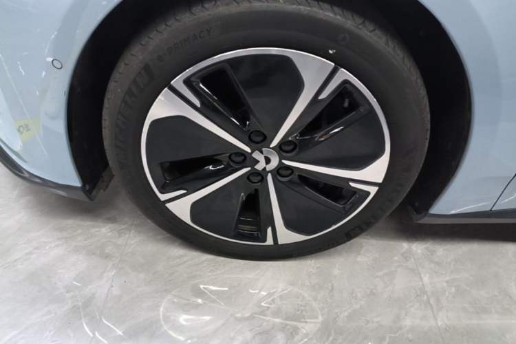 Used Nio ET5T 2024 75kWh Touring Left Front Wheel Hub