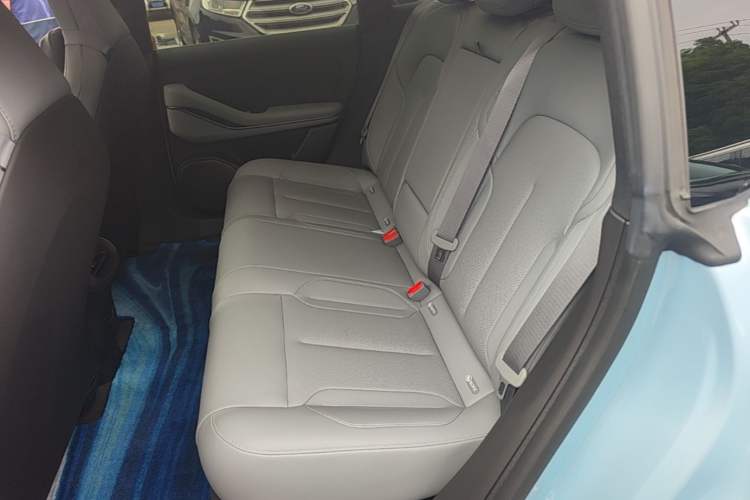 Used Nio ET5T 2024 75kWh Touring Left Rear Seat