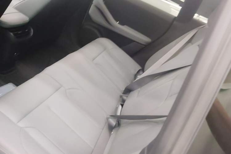 Used Nio ET5T 2024 75kWh Touring Left Rear Seat