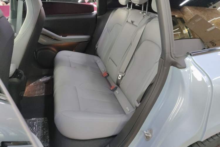 Used Nio ET5T 2024 75kWh Touring Left Rear Seat