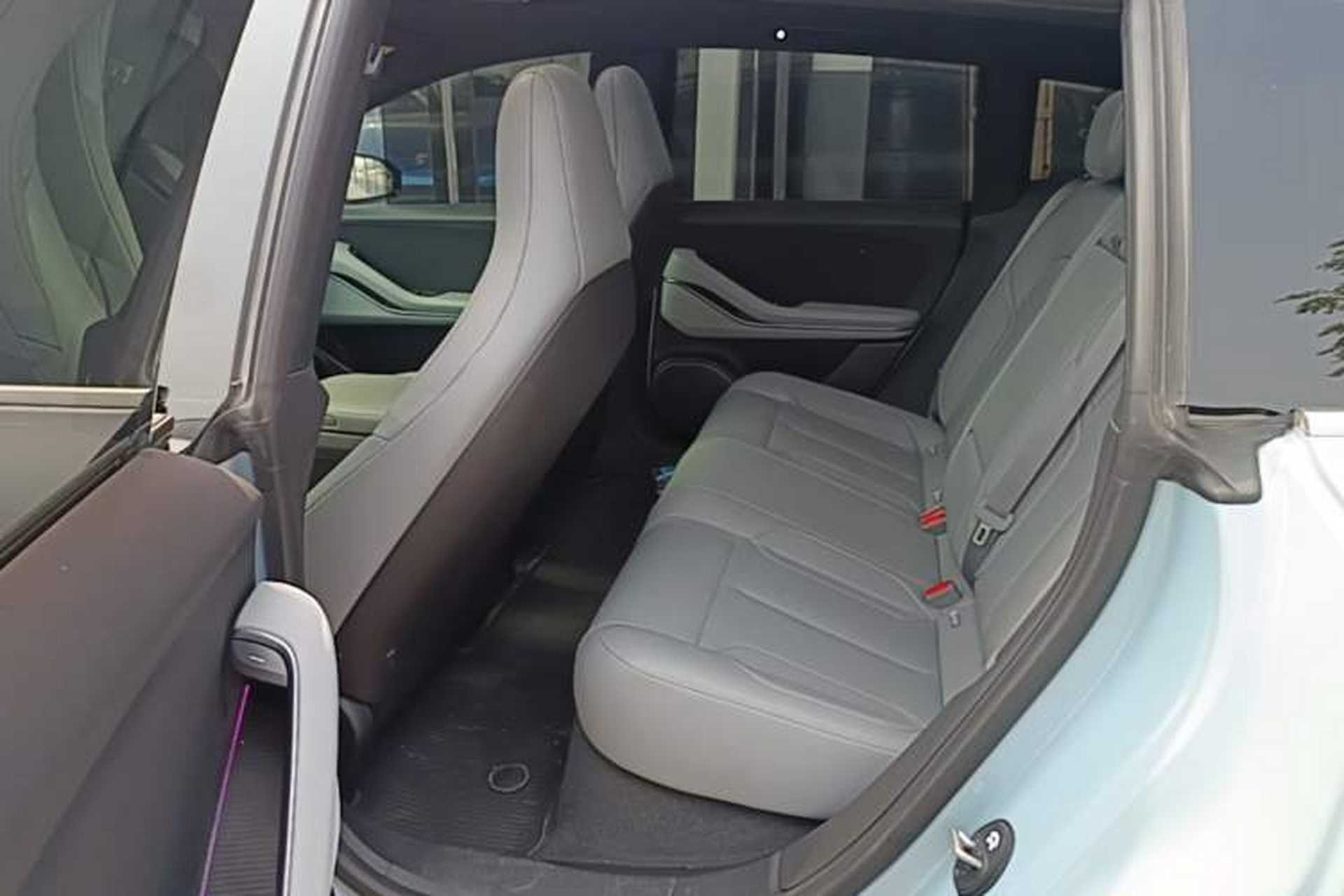Used Nio ET5T 2024 75kWh Touring Left Rear Seat