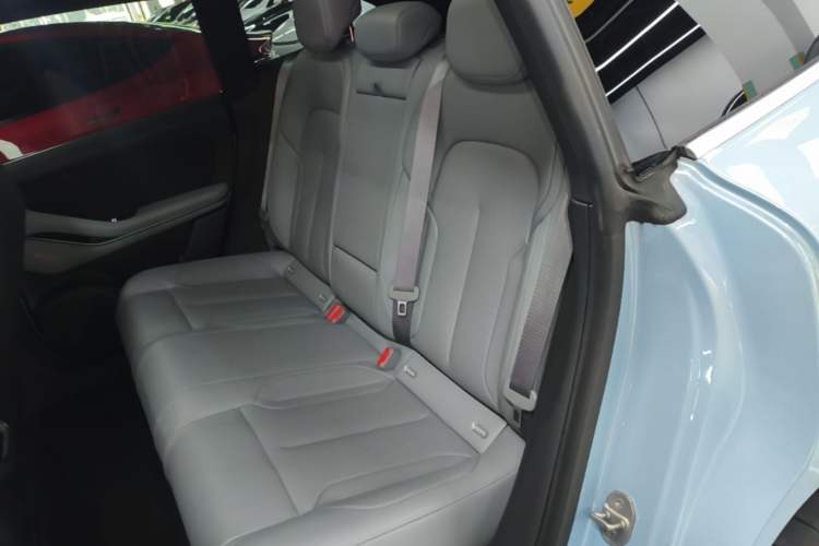 Used Nio ET5T 2024 75kWh Touring Left Rear Seat