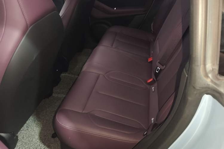 Used Nio ET5T 2024 75kWh Touring Left Rear Seat