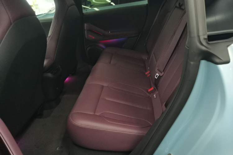 Used Nio ET5T 2024 75kWh Touring Left Rear Seat