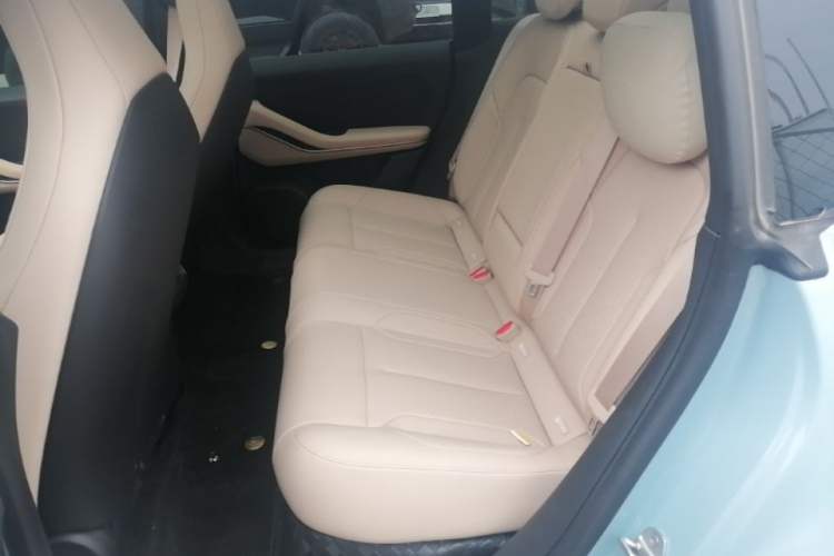 Used Nio ET5T 2024 75kWh Touring Left Rear Seat
