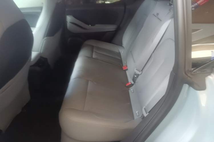 Used Nio ET5T 2024 75kWh Touring Left Rear Seat