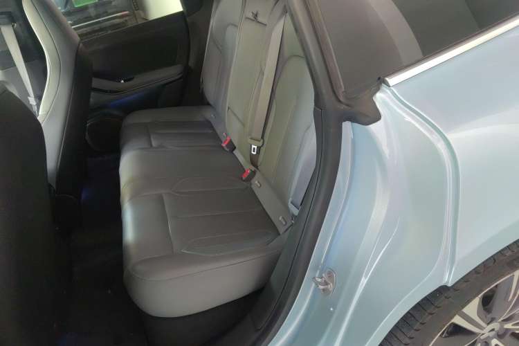 Used Nio ET5T 2024 75kWh Touring Left Rear Seat