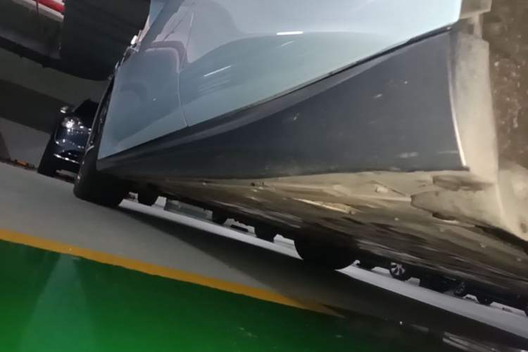 Used Nio ET5T 2024 75kWh Touring Left Side Sill