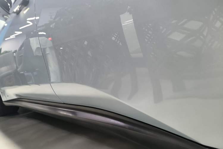 Used Nio ET5T 2024 75kWh Touring Left Side Sill