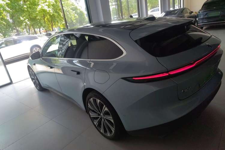 Used Nio ET5T 2024 75kWh Touring Left Side