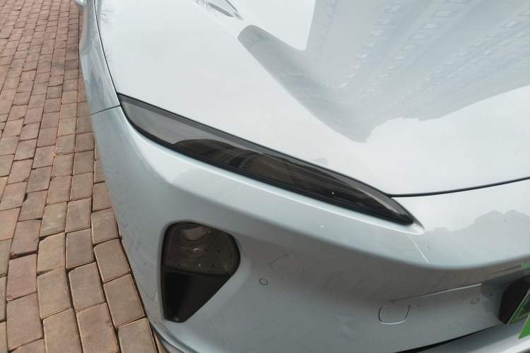Used Nio ET5T 2024 75kWh Touring Right Front Headlight
