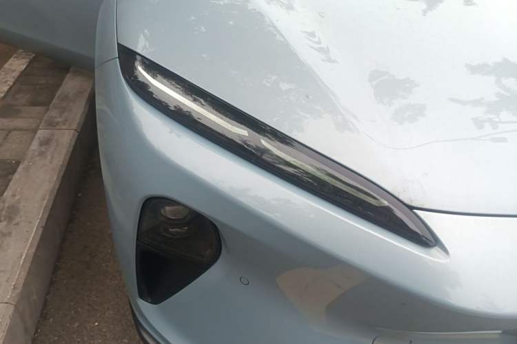 Used Nio ET5T 2024 75kWh Touring Right Front Headlight
