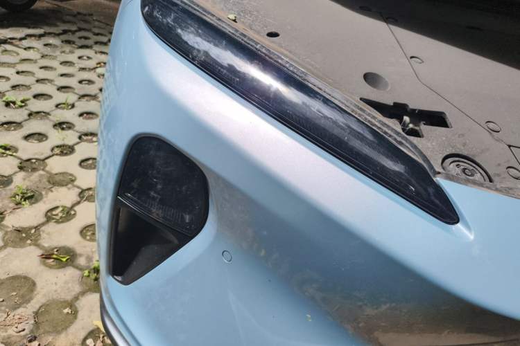 Used Nio ET5T 2024 75kWh Touring Right Front Headlight