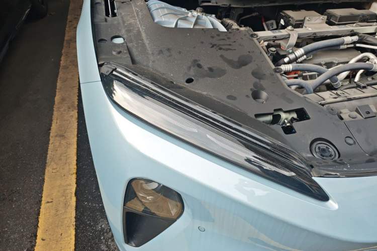 Used Nio ET5T 2024 75kWh Touring Right Front Headlight