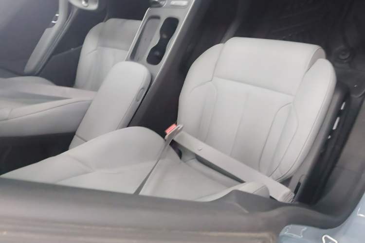 Used Nio ET5T 2024 75kWh Touring Right Front Seat
