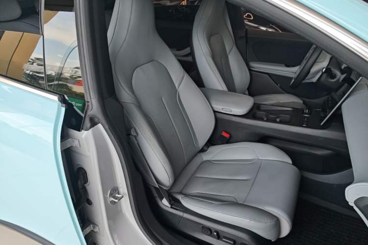 Used Nio ET5T 2024 75kWh Touring Right Front Seat