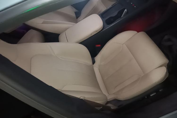 Used Nio ET5T 2024 75kWh Touring Right Front Seat