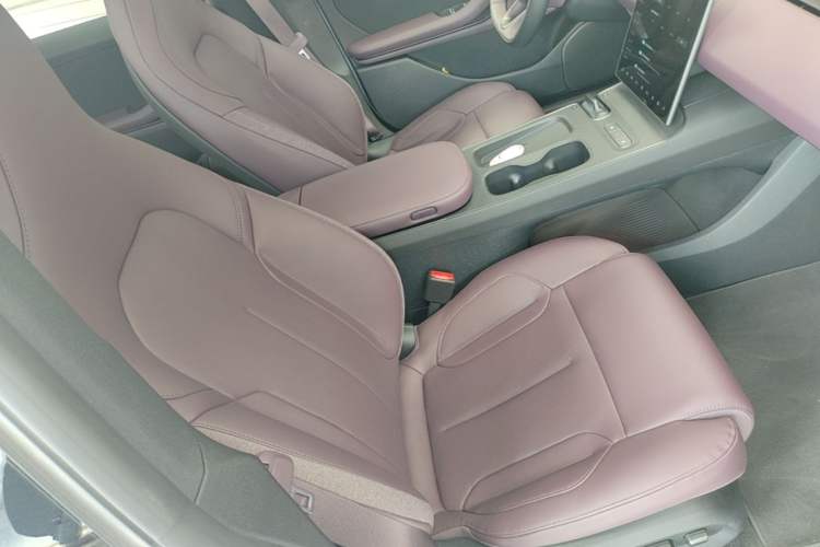 Used Nio ET5T 2024 75kWh Touring Right Front Seat