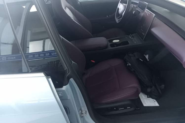 Used Nio ET5T 2024 75kWh Touring Right Front Seat
