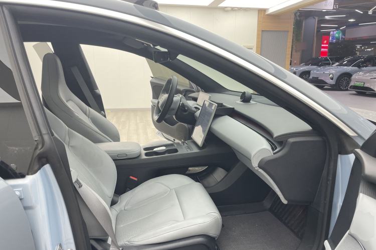 Used Nio ET5T 2024 75kWh Touring Right Front Seat