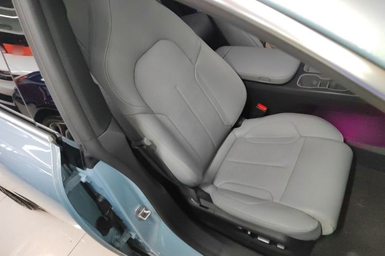 Used Nio ET5T 2024 75kWh Touring Right Front Seat