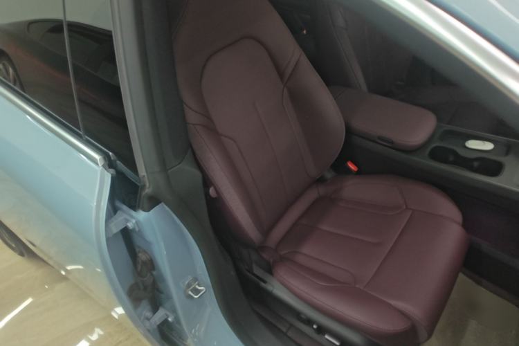 Used Nio ET5T 2024 75kWh Touring Right Front Seat