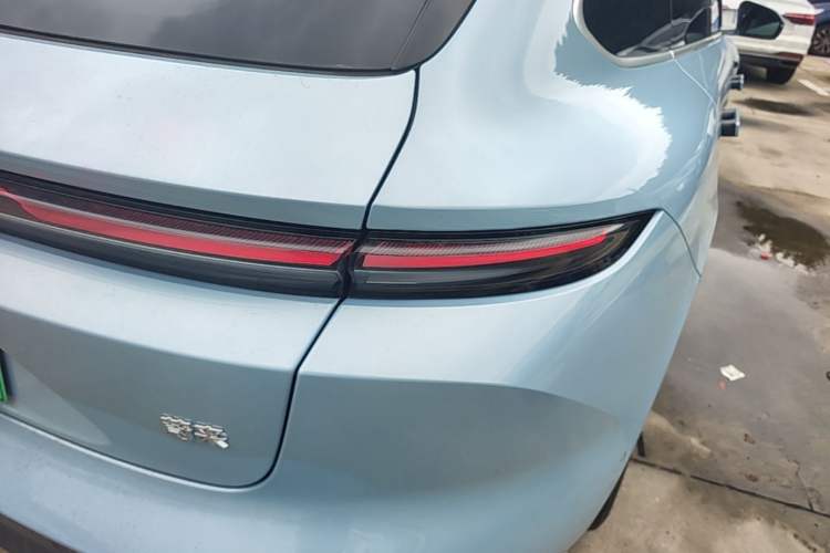 Used Nio ET5T 2024 75kWh Touring Right Rear Taillight