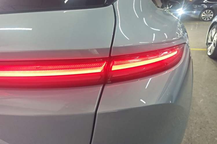 Used Nio ET5T 2024 75kWh Touring Right Rear Taillight