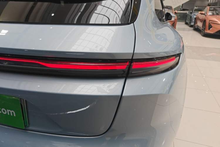 Used Nio ET5T 2024 75kWh Touring Right Rear Taillight