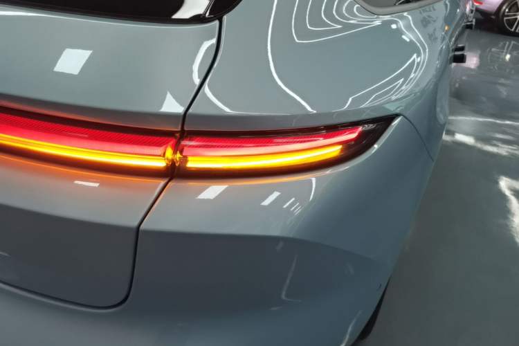 Used Nio ET5T 2024 75kWh Touring Right Rear Taillight