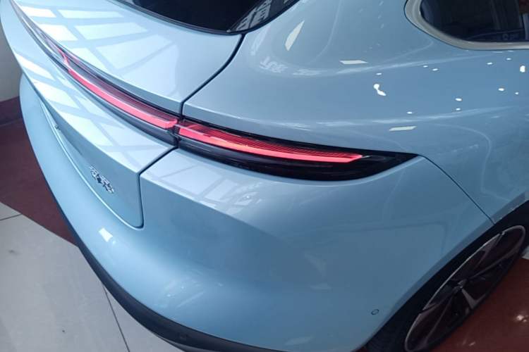 Used Nio ET5T 2024 75kWh Touring Right Rear Taillight