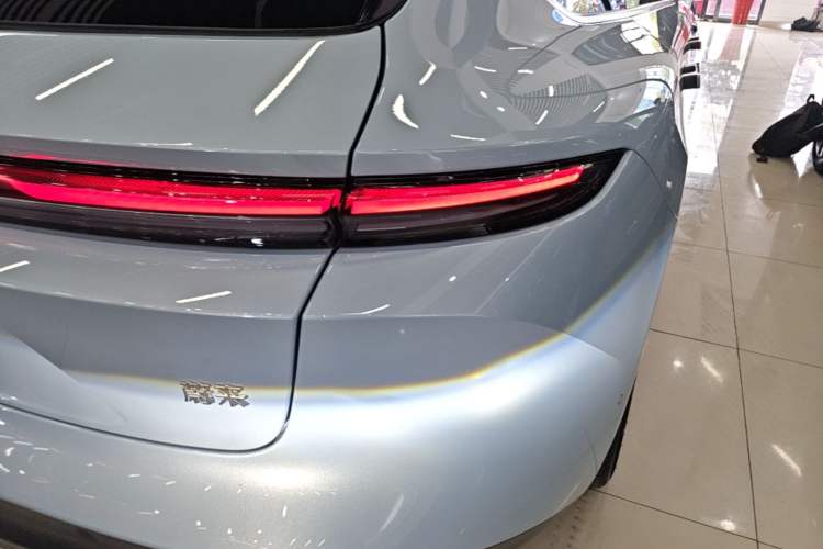 Used Nio ET5T 2024 75kWh Touring Right Rear Taillight