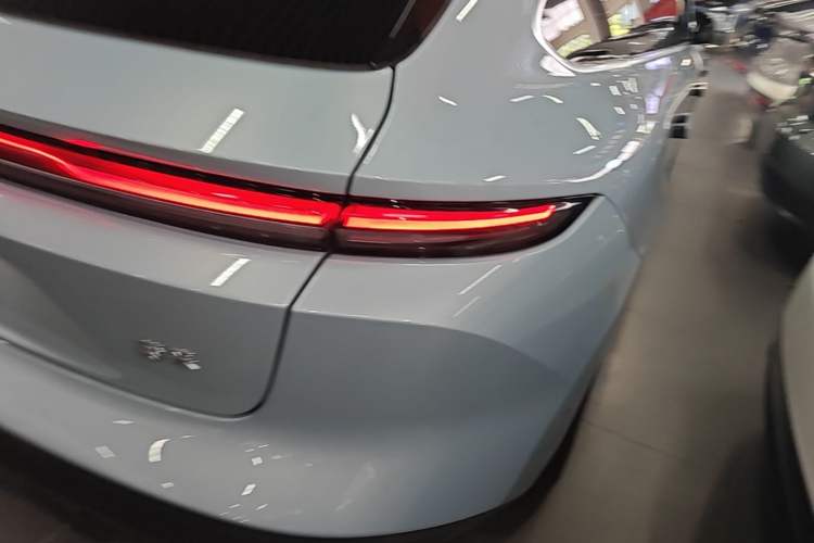 Used Nio ET5T 2024 75kWh Touring Right Rear Taillight
