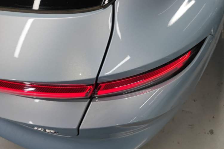 Used Nio ET5T 2024 75kWh Touring Right Rear Taillight