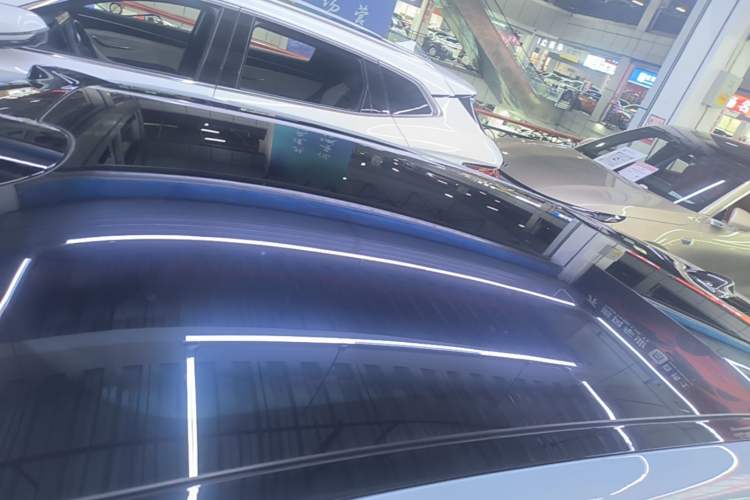 Used Nio ET5T 2024 75kWh Touring Roof