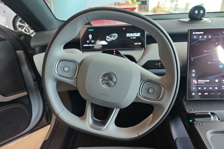 Used Nio ET5T 2024 75kWh Touring Steering Wheel