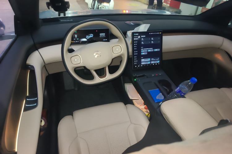 Used Nio ET5T 2024 75kWh Touring Steering Wheel