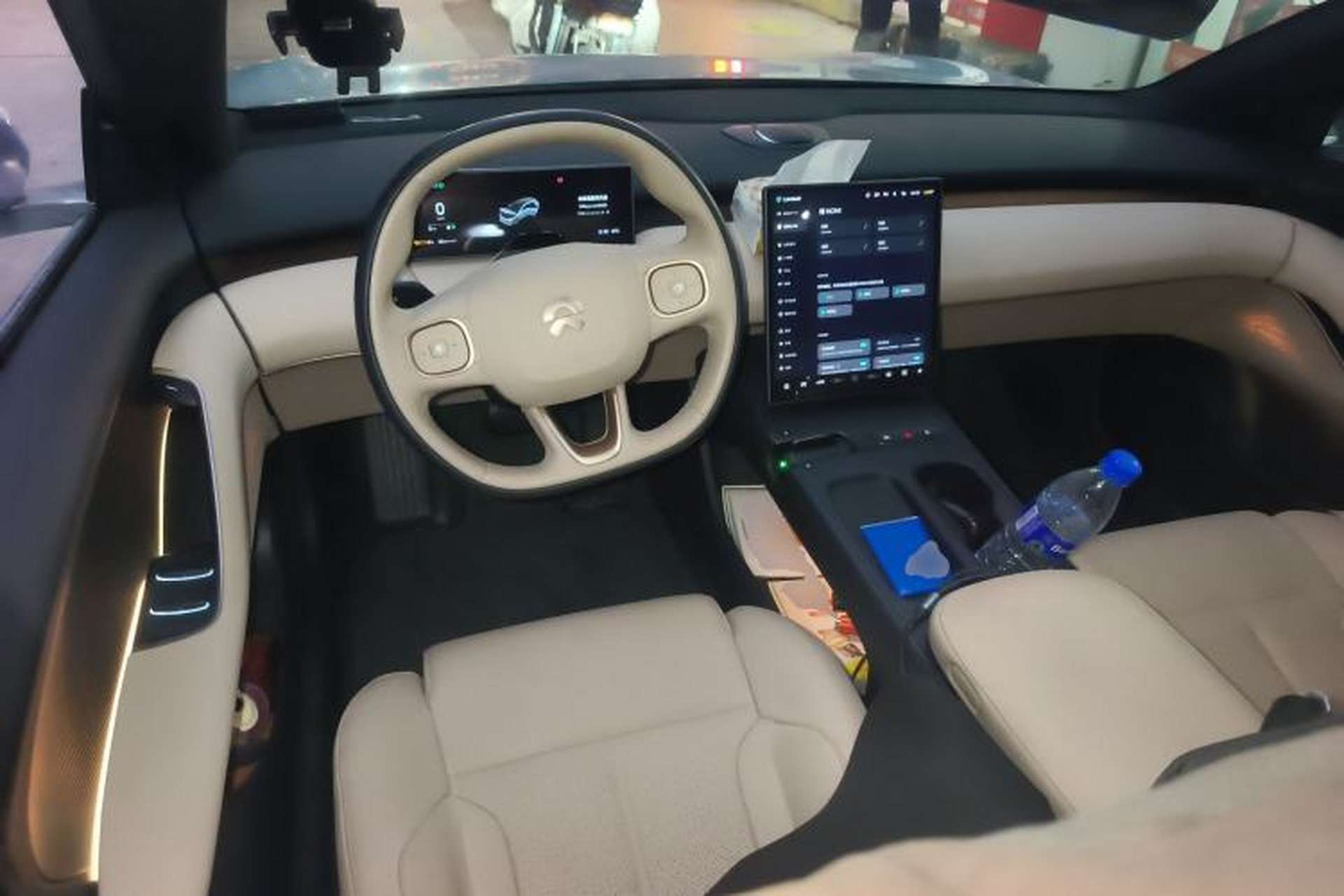 Used Nio ET5T 2024 75kWh Touring Steering Wheel