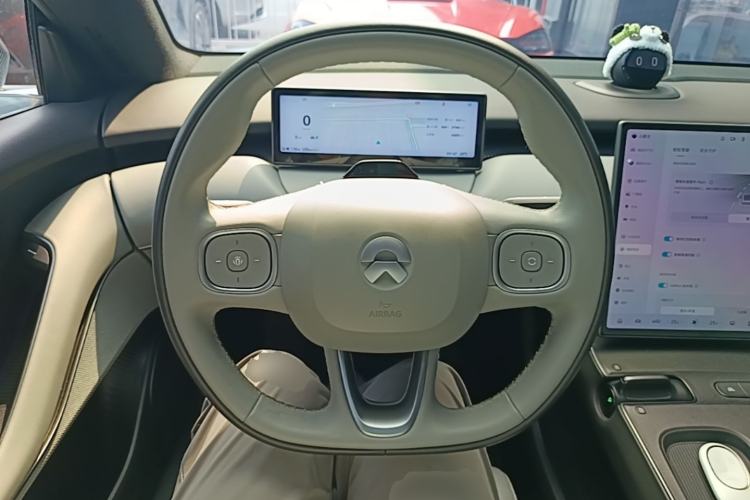 Used Nio ET5T 2024 75kWh Touring Steering Wheel