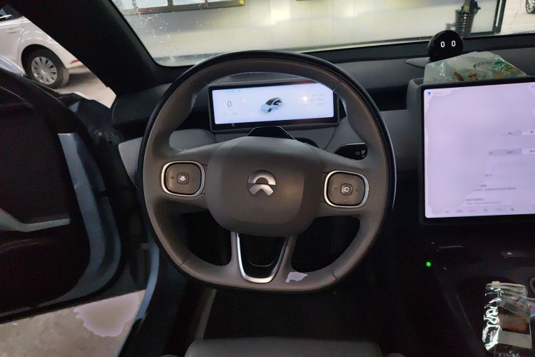 Used Nio ET5T 2024 75kWh Touring Steering Wheel