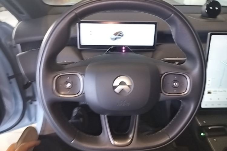 Used Nio ET5T 2024 75kWh Touring Steering Wheel