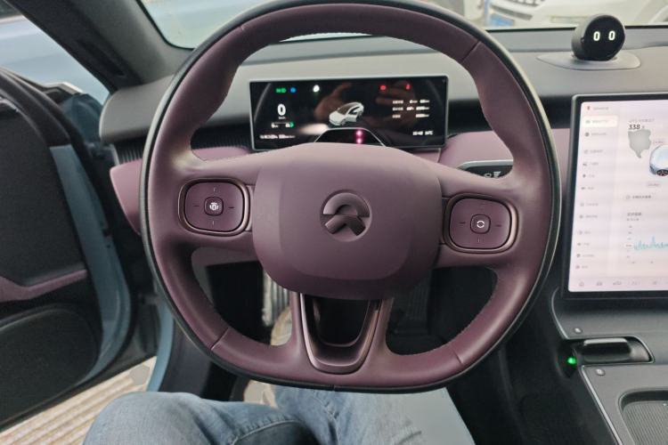 Used Nio ET5T 2024 75kWh Touring Steering Wheel