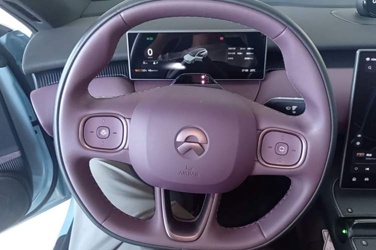 Used Nio ET5T 2024 75kWh Touring Steering Wheel