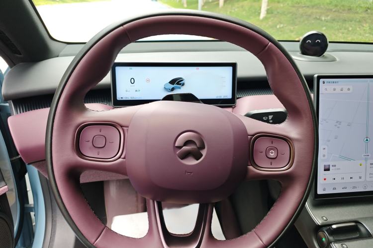 Used Nio ET5T 2024 75kWh Touring Steering Wheel