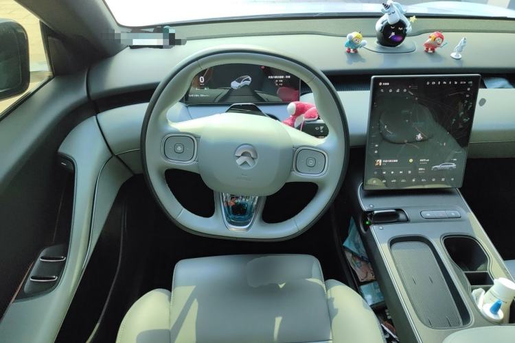 Used Nio ET5T 2024 75kWh Touring Steering Wheel