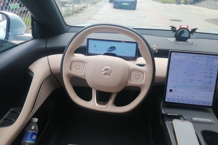 Used Nio ET5T 2024 75kWh Touring Steering Wheel