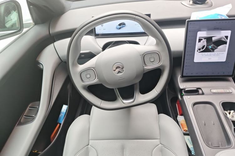 Used Nio ET5T 2024 75kWh Touring Steering Wheel