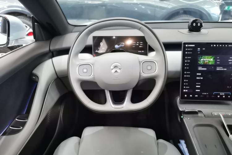 Used Nio ET5T 2024 75kWh Touring Steering Wheel